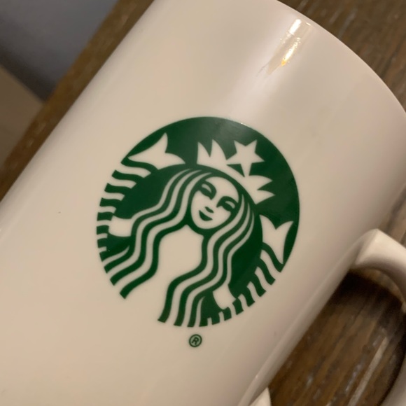 Two Starbucks Coffee Mugs 10 Fl oz White Ceramic w/Green Mermaid Logo - Picture 14 of 16